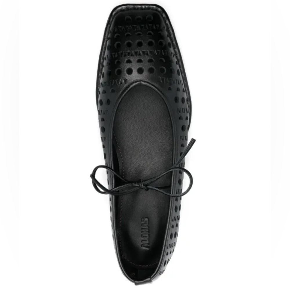 Alohas sway slit ballet flats!